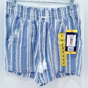 NWT Briggs Blue and White Striped Shorts